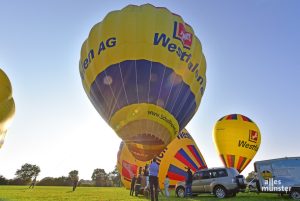 Im letzten Jahr starteten die Ballons an geheim gehaltenen Orten zu einer Montgolfiade ohne Zuschauer. (Foto: Tessa-Viola Kloep)