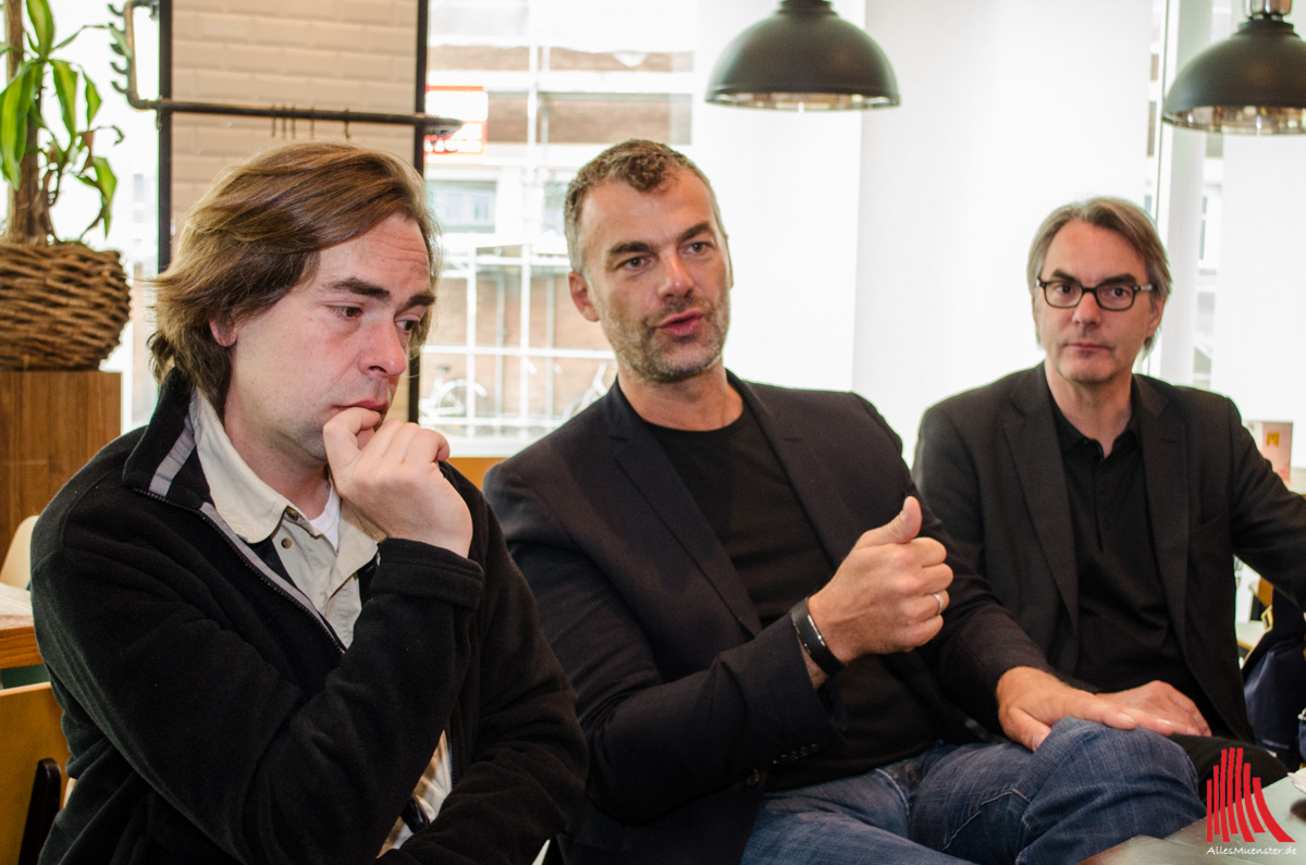 (v.l.:) Marvin Lindenberg, Marcus Geßler ziehen mit Fritz Schmücker von Münster Marketing eine erste Bilanz. (Foto: th)