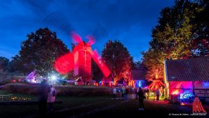 Immer wieder gab es Lichtshows an der Mühle. (Foto: wf / Weber)