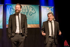 Adrian Engels (li.) und Markus Riedinger in ihren "verdammt heißen" Anzügen. (Foto: th)