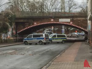 An der Bahnunterführung an der Hafenstraße ging gar nichts mehr. (Foto: th)