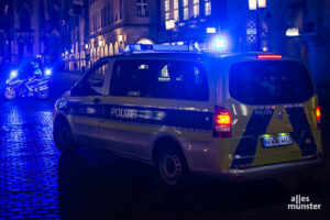 Die Polizei beendete am Abend auf dem Prinzipalmarkt die Irrfahrt eines 37-jährigen Mannes, der durch eine Sperrstelle in die Innenstadt gefahren war. (Symbolfoto: Thomas Hölscher)