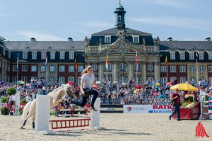 Beim Ponyspringen sind die Kleinen ganz groß. (Foto: th)