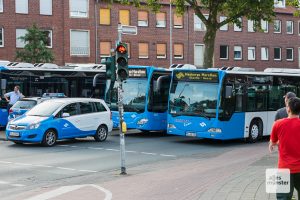 Auch die Busse fahren für den Marathon am Sonntag Umleitungen. (Archivbild: Carsten Bender)