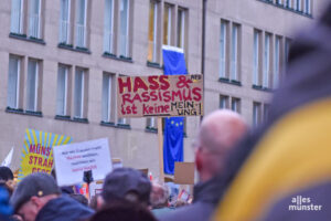 In dieser Woche wird das OVG über die Klage der AfD verhandeln. Zuletzt gingen in Münster rund 30.000 Menschen auf die Straße und demonstrierten gegen den Neujahrsempfang der Partei im Rathaus. (Foto: Tessa-Viola Kloep)