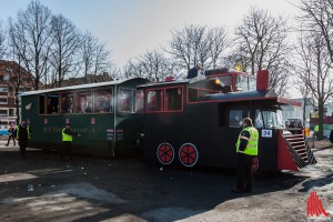 Fast noch jungfräulich, der neue Wagen der KG Pängelanton vor dem ersten Einsatz in Münster (Foto: sg)