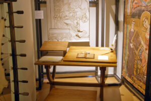 Ein altes Schreibpult. (Foto: Stadtmuseum Münster)