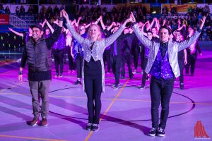 Der glitzernde Showtanz des inklusiven Vereins Funky eröffnete den Abend. (Foto: th)