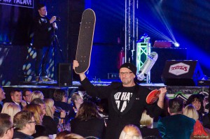 skate-aid Initiator Titus Dittmann versteigert Skateboad-Decks. (Foto: th)