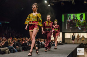 Die Show „Students on Catwalk“ der Schule für Modemacher ist jedes Jahr ein Hingucker. (Archivbild: Thomas Hölscher)