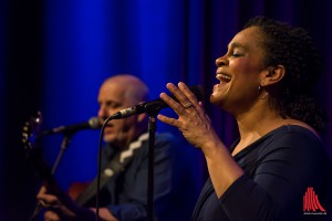 Sängerin Cécile Verny hat den Soul in ihrer Stimme. (Foto: th)