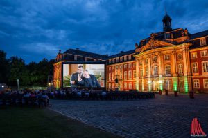 Der neue Münster-Tatort wird vor dem Schloss gezeigt. (Foto: wf / Weber / cabe)