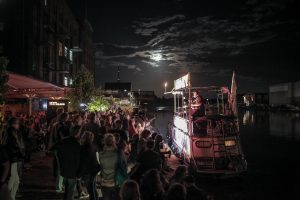 Das TREIBGUT Konzertfinale in beeindruckender Atmosphäre am Hafen. (Foto: Yannick Kroll)