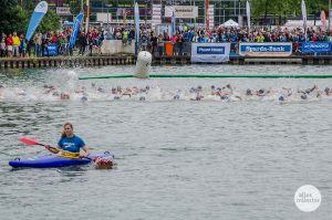 Start und Ziel des Münster Triathlons wird erneut im Hafen sein. (Archivbild: Thomas Hölscher)