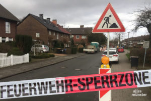 An der Stettiner Straße liegt ein Blindgänger im Boden. (Foto / Bildmontage: Thomas Hölscher)