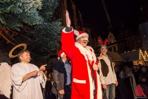 Wie schon im vergangenen Jahr werden die "6-Zylinder" zur Eröffnung der Weihnachtsmärkte Lieder aus ihrem Programm "Schweinachtsmann" singen. (Foto: th)